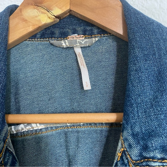 Free People Denim Jacket Small - Picture 2 of 8